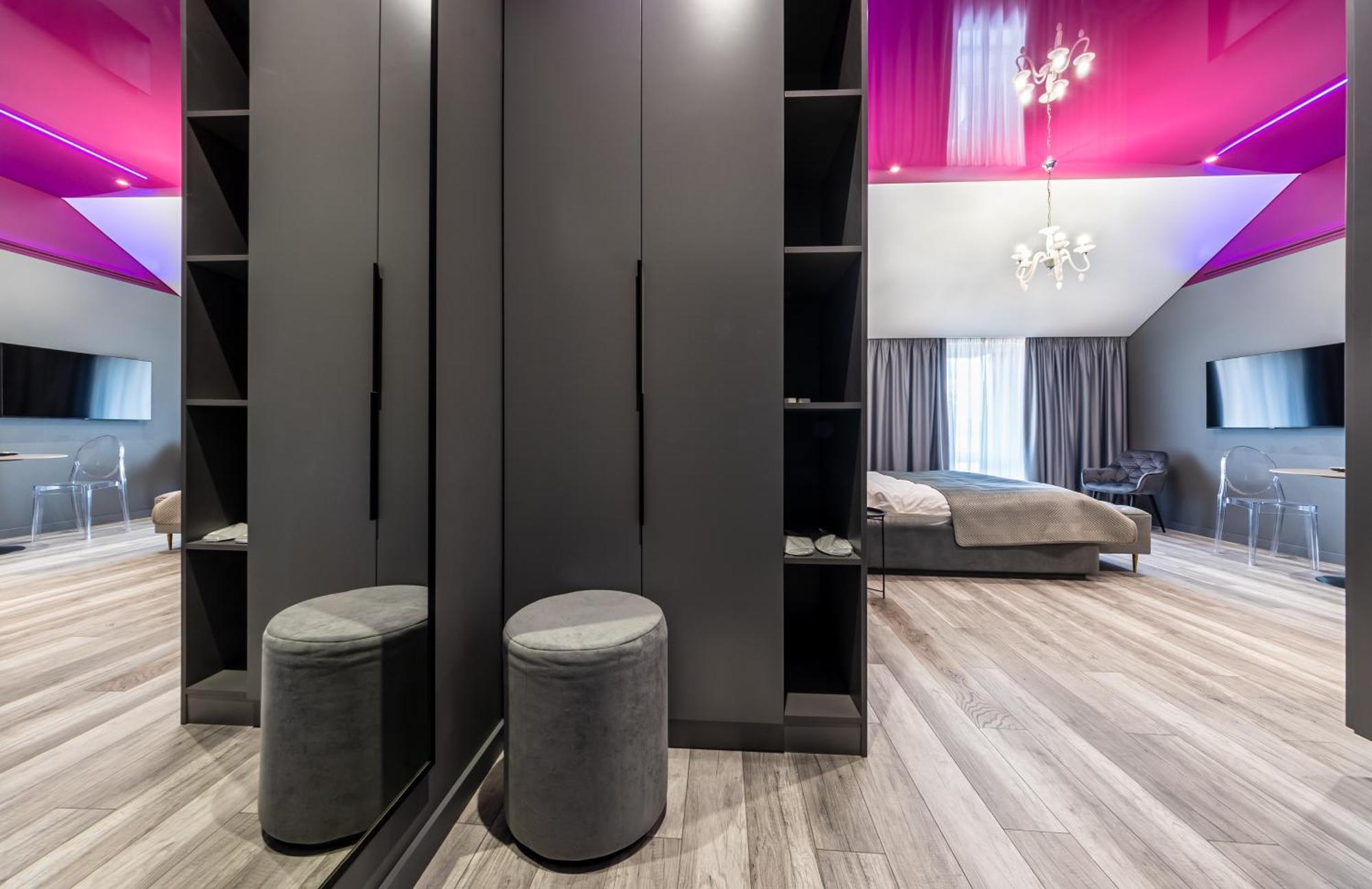 Myfreedom Lux Апартаменти Центр Вул Євгена Чикаленка 33 М Хрещатик キエフ エクステリア 写真